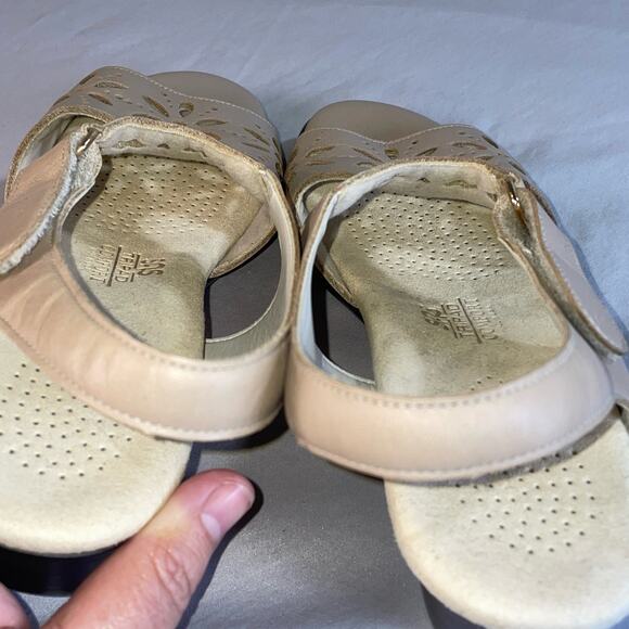 SAS Tripad Comfort Womens Size 7.5N Beige Sandals Leather Sunburst Cushioned - Picture 4 of 10